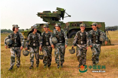 �״�ʵ���������Ŀ�꣬Ů�����˸߲�������ѵ��������������