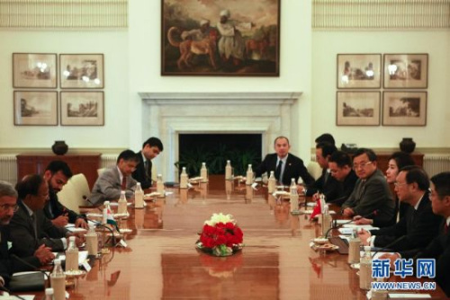 3��23�գ���ӡ�߽�����ӡ���ر������ӡ�ȹ��Ұ�ȫ���ʶ��߶�(���)��ӡ���µ��ﺣ�����͹�����з��ر����������ίԱ�����(�Ҷ�)�����գ���ӡ�߽������ر������ʮ�˴λ������µ�����С� �»������֣������