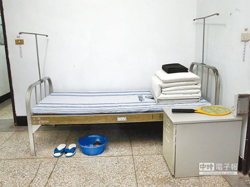 马英九夜宿军营 菜单及寝室曝光(组图)