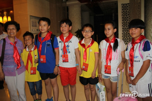 �ߵ���С����Ӱ���