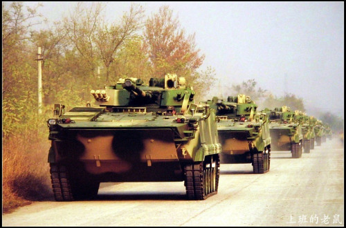 资料图:中国zbd04步兵战车