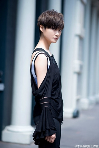 图片来源:李宇春工作室 图片来源:李宇春工作室