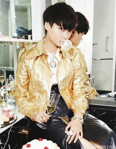 图片来源:李宇春工作室 图片来源:李宇春工作室