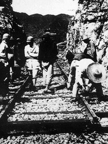  �����Ŵ�ս���о����ƻ���·