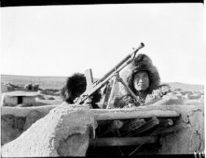 绥远前线,阵地上的中国军队机枪手 绥远前线,阵地上的中国军队机枪手