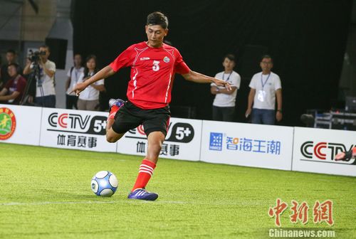 ��³ľ������ѧ��������ӵİ�����ľ��������������³ľ��ӵ�ͷ��ɱ�֣�����������Ѿ�����6�򣬾����ı��ָ������ڴ�