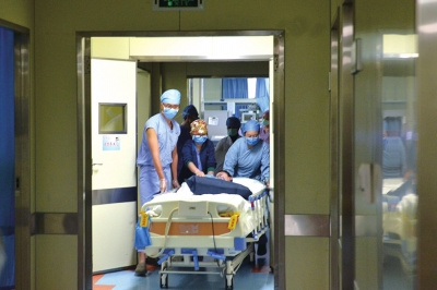  ���ô�ICU���ƽ������ҡ�