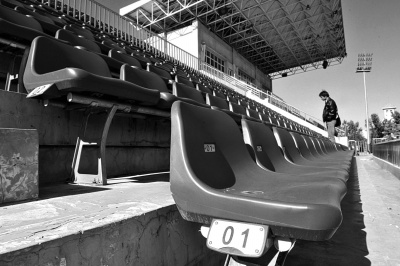 �����������ı����ʱ�����λ����¡�����ͼƬ