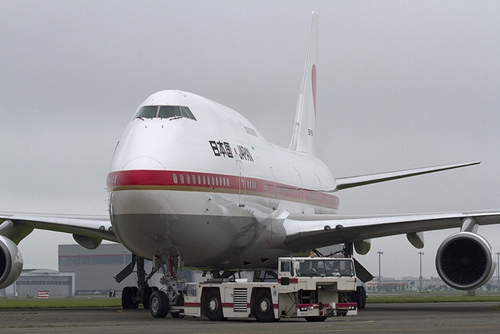 日本政府专机。 日本政府专机。