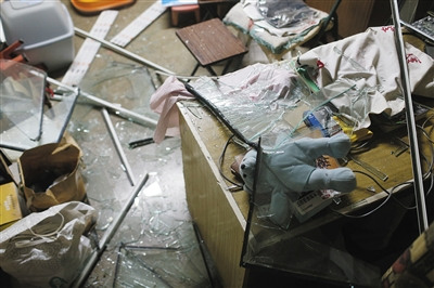 ��ը¥��������31��¥һס���ұ���ը���꼰����̨�Ŵ��������顣