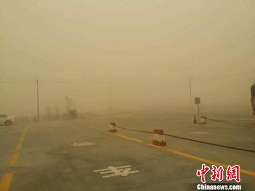 ͼΪ���������ɳ������������ ��