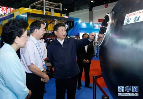 ��6��3�գ��й���������ǡ�������ϯ�������ί��ϯϰ��ƽ�ڱ���չ���ݲι۹��ҡ�ʮ���塱�Ƽ����³ɾ�չ�� �»������ ���� ��