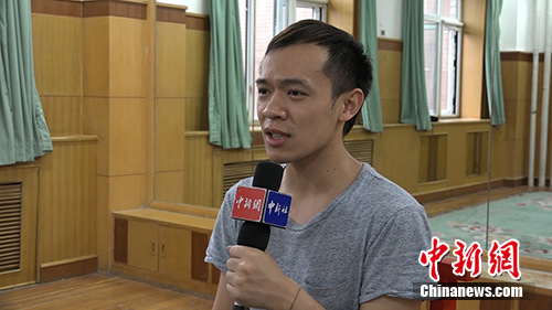 ���ڴ�ѧѧϷ�ľ����е����������<a target='_blank' href='http://www.chinanews.com/' >������</a>(΢�Ź��ںţ�cns2012)���߲ɷá�