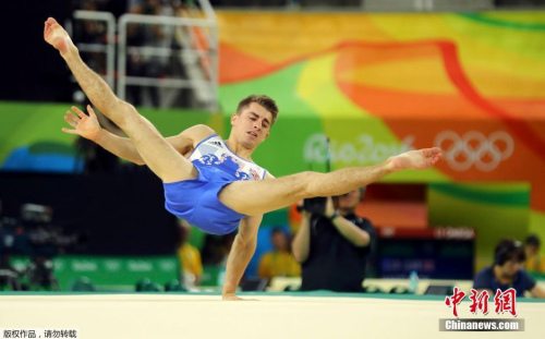 ͼΪӢ��ѡ�ֻ�������ڱ����С�