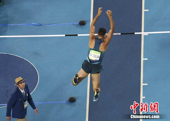 ͼΪ��-ϯ�����ڱ����С�