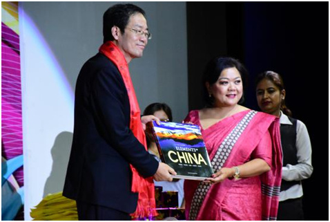 �ű������� Pawitra LimbuŮʿ��������