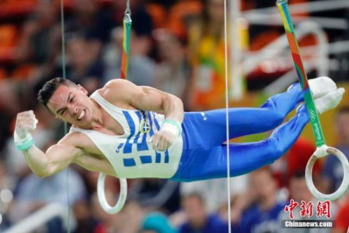 吊环上未消旧恨又添新愁