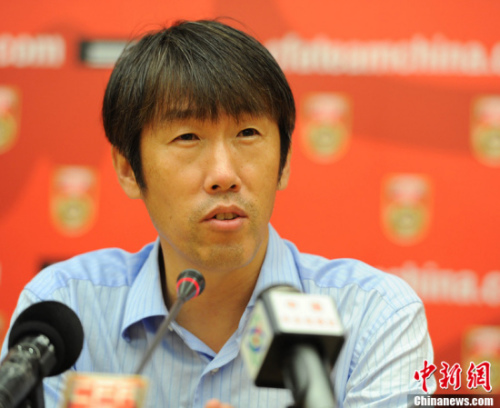 资料图:高洪波的2016年是段跌宕的故事 资料图:高洪波的2016年是段跌宕的故事