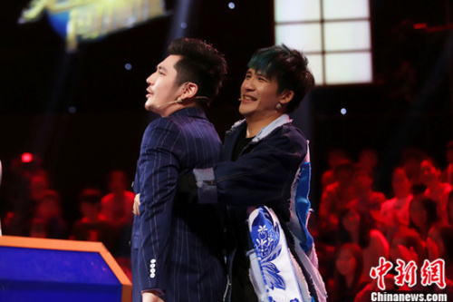 大张伟怼钱枫总扮鸵鸟:演艺圈多好混啊 大张伟怼钱枫总扮鸵鸟:演艺圈多好混啊