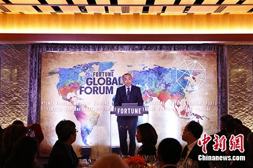 ��13�գ�2017����ݡ��Ƹ���ȫ����̳�ƽ����ŦԼ���С��й�פŦԼ�����������¡������и��г��̳����Լ���������500ǿ��ҵ������ͬ��ϯ�ƽ�ᡣͼΪ�̳����´ǡ� <a target='_blank' href='http://www.chinanews.com/'>������</a>���� ���� �� 