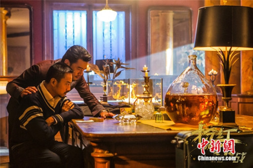 �ź������ҫ�����Ӿ�ƿ��