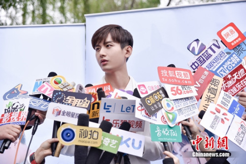 成毅接受采访 成毅接受采访