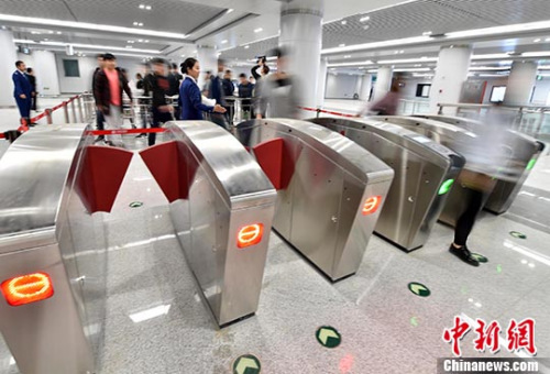 图为演练现场。 <a target='_blank' href='http://www.chinanews.com/'>中新社</a>记者 翟羽佳 摄 图为演练现场。 <a target='_blank' href='http://www.chinanews.com/'>中新社</a>记者 翟羽佳 摄