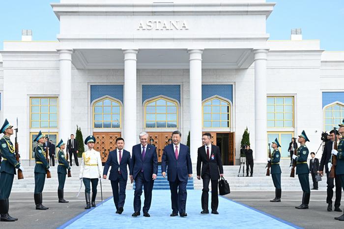 习近平圆满结束出席第二届中国—中亚峰会