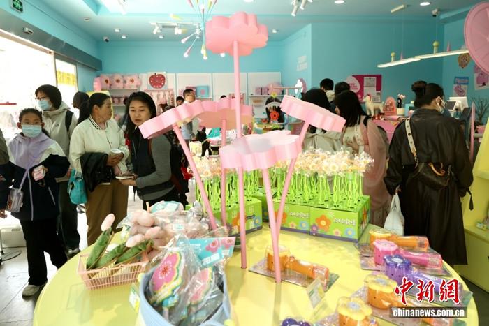 清明假期北京接待游客超千万人次 旅游花费逾百亿元