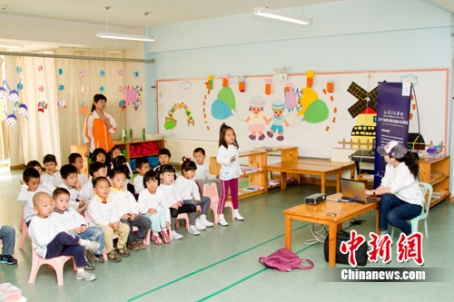 2011ȫ����ͨ��ȫѵ��Ӫ�����������ó��и���ȫ��