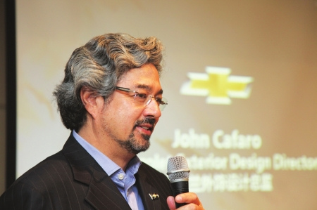 �Ի�ѩ����JohnCafaro���������=��ѧ+����ѧ