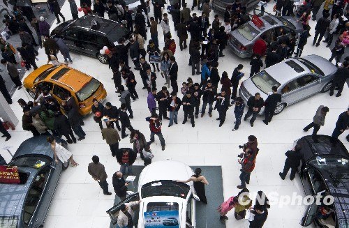 中国汽车产销或达2000万辆六大因素影响后市