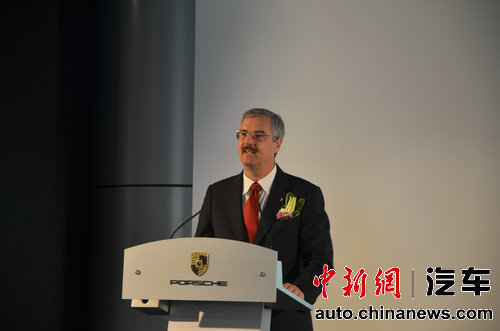 �˵������±�ʱ���й���ϯִ���ܲ�