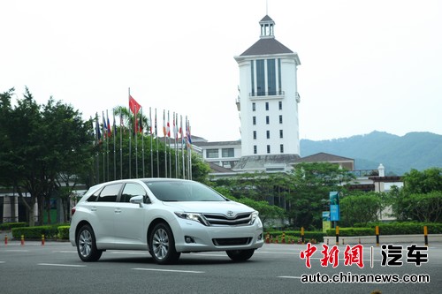 Venza���ȫ�����д����¸��ʱ�ж���SUV��