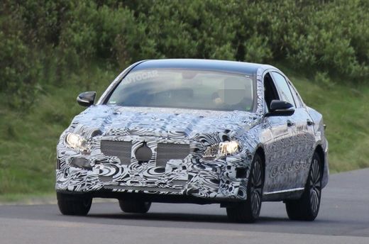 ������E����������AMG���ʹ�4.0T����