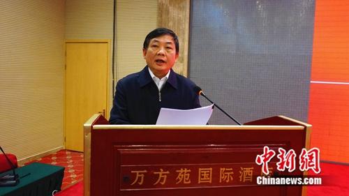 ���¡�Ʒ�ơ���׼���ںϳ��ֲ���ҵ������չ�¶���