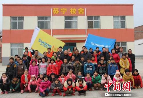 7��轨73��У���������ж���ů���ࡰ�����к���