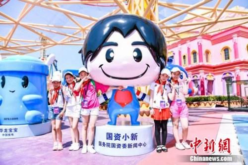 国资央企卡通落地北京欢乐谷 线上线下为爱而