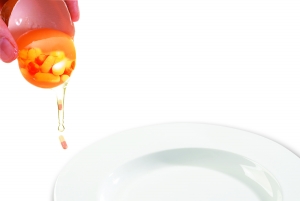 鸡蛋里竟含20种抗生素食用者将会“无药可治”