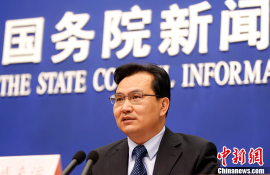 ͳ�ƾֽ���ǰ�����ȹ��񾭼����������ȫ�ģ�