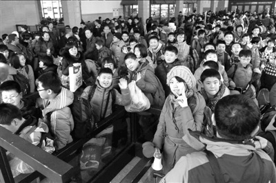 �����߷õ���203�˽��������û�Ʊ