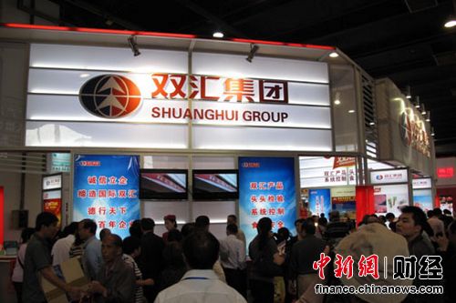 ˫������չ������ѹ�����Ⲣ�����پ޴����