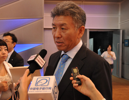 �������Ŷ��³���CEO�����ʣ���ҵ��Ҫ����