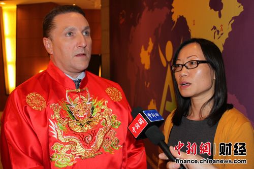 ��������CEO��ϣ�������й��˳��ڱ��ֽ���״̬