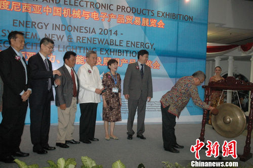 �й���е���Ӳ�Ʒչ����ӡ���żӴ￪Ļ