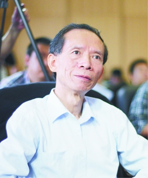 胡大源:多中心分散解决“城市病”