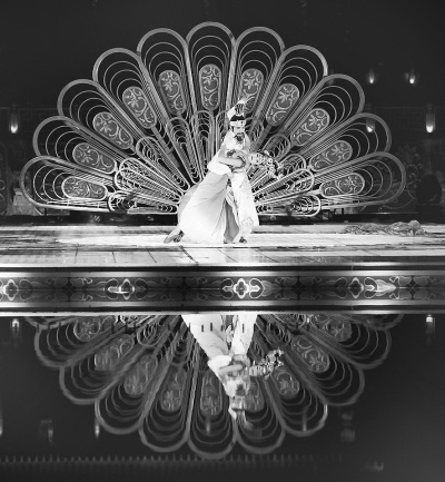 �Ļ����Σ����ӹ�ģ��Ʒ�ʡ���ҵ�繲ʶ