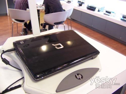 �ױ���Ʒ 13Ӣ�����CQ35˫��GF105M���Ա�