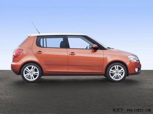 圆职场新人购车梦 细挑12款便宜又省油的车