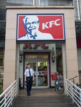 �����̵��Ů��ϵ»����ƹ��̳Ʋ���Ȩ(ͼ)